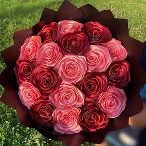 Rose Bouquet // 19ct bouquet of roses, red and pink, graduation gift, birthday gift, quince, Valentine&#39;s gift