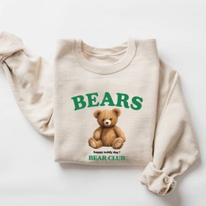 Bear club sweatshirt, Cute Bear Sweatshirt, American Style Bear Crewneck, Bear in Clothes Shirt, Classic Bear Sweater, Teddy Bear Shirt