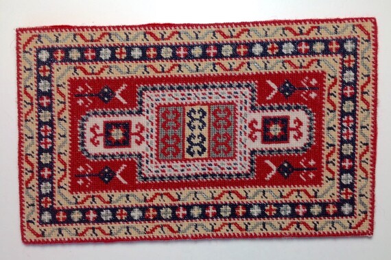 Dollhouse Miniature Hand Stitched Area Rug in Appleton Wool