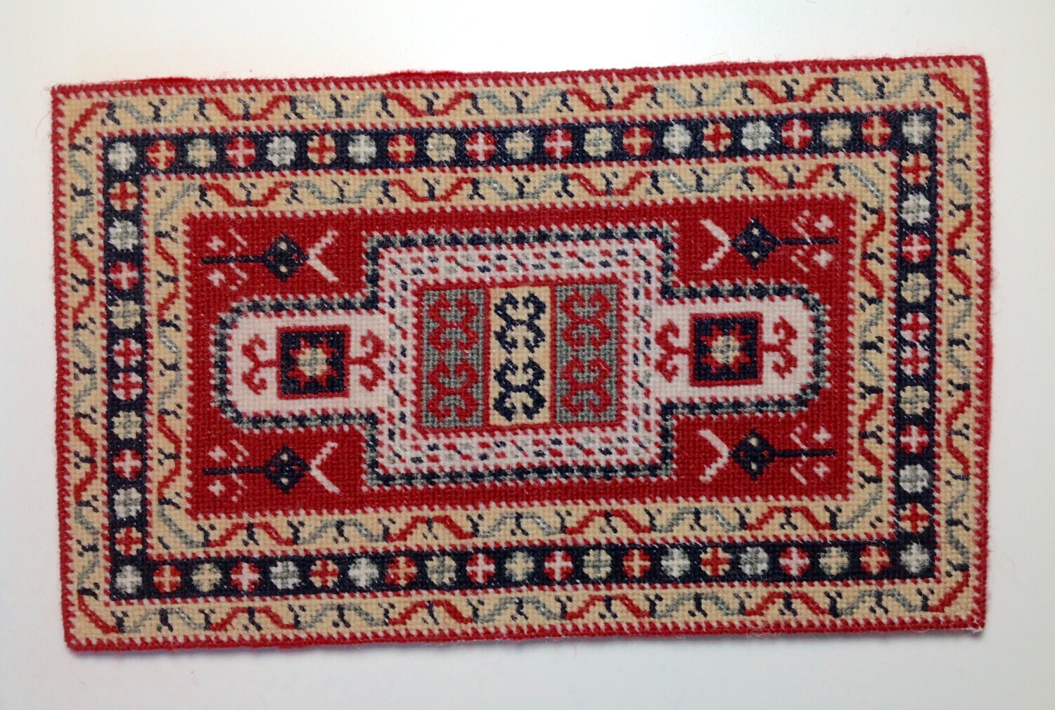 Hand Crafted Miniature Rugs Dollhouse Miniature Hand Stitched Area Rug in Appleton Wool - Etsy