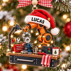 Gepersonaliseerd kerstornament met robotarm, ornament met naam van een industriële robot, cadeau voor technologieliefhebbers, ornament voor industrieel ingenieur, kerstboomversiering.