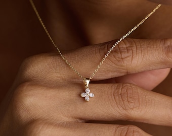 Four-Leaf Clover Diamond Pendant Necklace, Minimalist Flower CZ Diamond Necklace, Lucky Pendant Necklace, Bridesmaid Gifts, Gift for Her