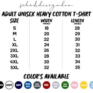 Pu&ograve; includere: Un grafico delle taglie per una t-shirt unisex in cotone pesante per adulti su sfondo bianco. Il grafico elenca le taglie dalla S alla 5XL, con le corrispondenti misure di larghezza e lunghezza in pollici. I colori disponibili includono nero, bianco, blu navy e altri.