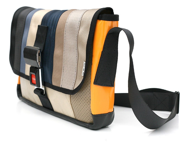 905D Messenger bag from RECYCLED car seatbelt reclaimed car Etsy