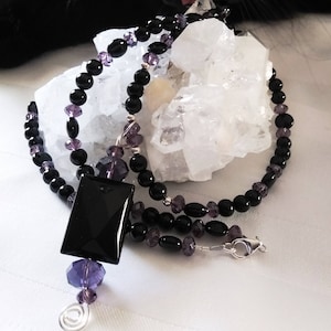 Onyx and Amethyst Necklace, Black Onyx Jewelry, Purple Amethyst Crystal Jewelry, Women's Gemstone Necklace Gift, Black Onyx Pendant Necklace