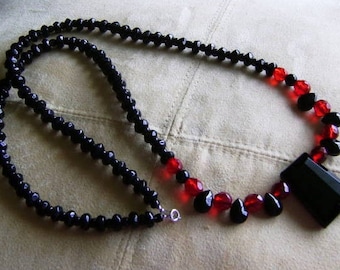 Black Onyx Pendant Necklace, Black Onyx  Long Necklace, Black Red Statement Necklace, Black and Red Jewelry, Women&#39;s Gemstone Jewelry Gift