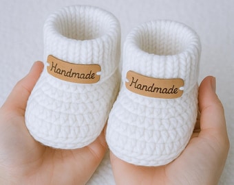 Crochet Baby Cuffed Booties Pattern PDF | Baby Girl Boy Booties 4 Sizes | Gift Baby Booties For Newborn and Future Young Mother DIY