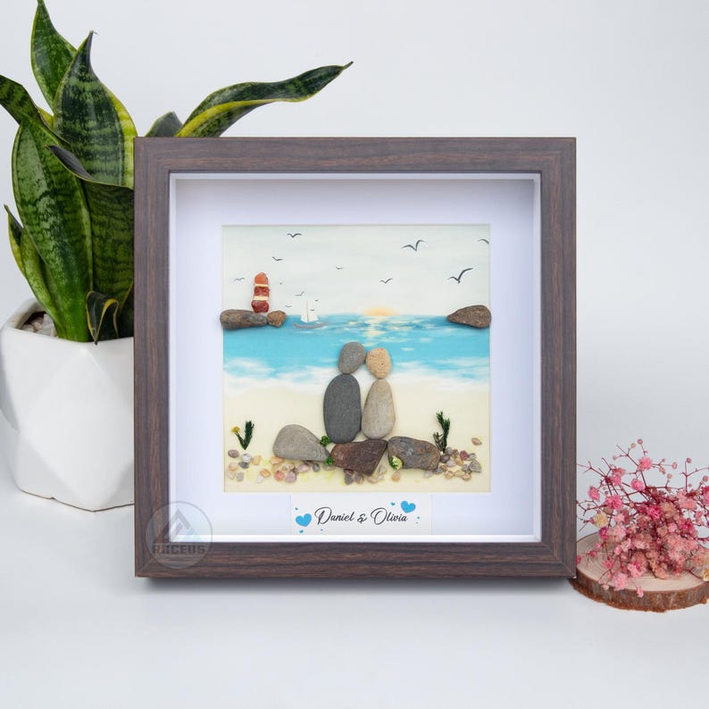 Custom Pebble Art Couple Frame, Personalized Stone Art Gift, Wedding Anniversary Gift, Beach Rock Picture, Engagement Gift for Him Her image 6