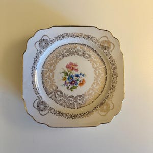 Vintage Queen Anne 22k Gold Dessert Plates