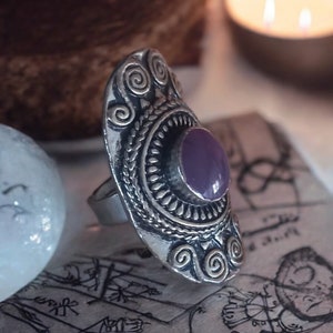 Enchanted Ring of the Wealth God: Unlock Wealth, Power, and Authority – Rare Magical Talisman for Prosperity