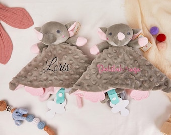 Coperta di sicurezza personalizzata a forma di elefante, coperta per neonati con nome ricamato personalizzato, regalo per baby shower e primo compleanno, coperta di peluche a forma di animale
