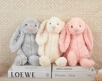 Personalisiertes gesticktes Häschen, kundenspezifisches mit Monogramm Häschen, Häschen-weiches Plüsch-Spielzeug, Baby-Dusche-Geschenk, Blumenmädchen-Geschenk, Geschenk für Kind