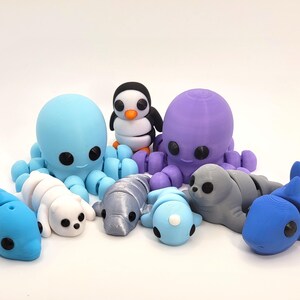 Cute Fidget Toys 3D Printed Fidget Animal Gift for kids Articulated Animal Friends Sensory Desk Pet Stress Toy Fidget Keychain for Backpack