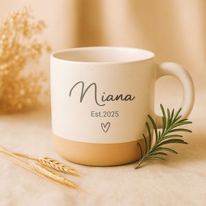 Mug en grès gravé personnalisé : texte personnalisé, base non émaillée