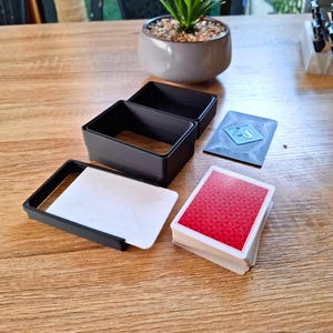Modulare Kartenhalterbox.  universeller Brettspiel Organizer. 3D gedruckt