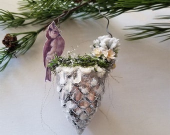 Bird Nest Ornament Victorian Winter Bird Silver Ornie Christmas Tree Berries Pinecone Moss Snow Glitter Old-Fashioned Inspired