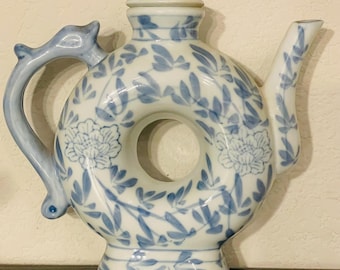Blue and White Chinoiserie Round Teapot with Floral Pattern