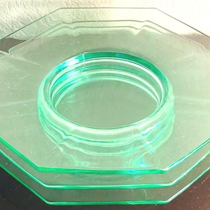Octagon Uranium Glass Plate, 8” inches measured diagonally, 6” across,Uranium Salad Plate, Uranium Dessert Plate, UV Glow, Vaseline Glass