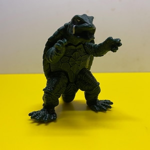 Bandai Vintage Kaiju Mini Figure Gamera Height 3 inches 7-2-02