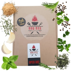 MIGHTY MEAT - BBQ Gift Set For Men - Salt Free Seasonings - Spice Kit For A Foodie - Gluten Free - Vegan Suitable - Can Be Personalised