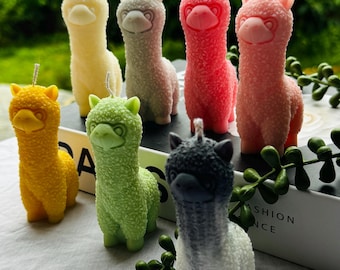 Vela de alpaca: cera de soja con aroma a avellana y mantequilla, decoración de animales