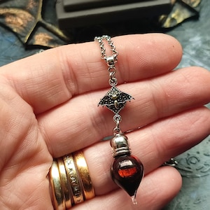 Dracula's Bride, Victorian Gothic Blood Vessel Necklace, Eternal Lovers, Vampire Bite Blood Vial, Bottle of Blood Necklace, Vampire Bat, VTM