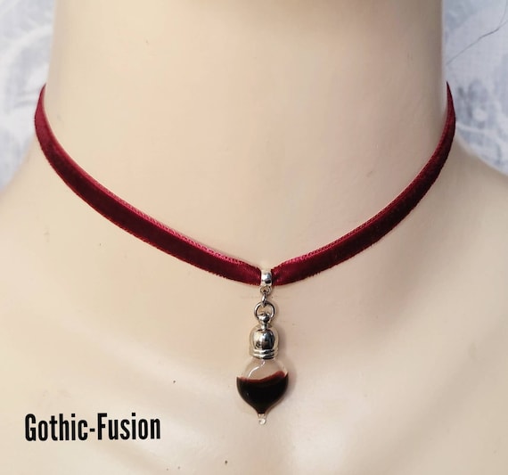 Vampire Red Black Velvet Choker Dracula s Bride Gothic Blood Vessel Choker Eternal Lovers Gothic Choker Bottle Vial Blood Necklace