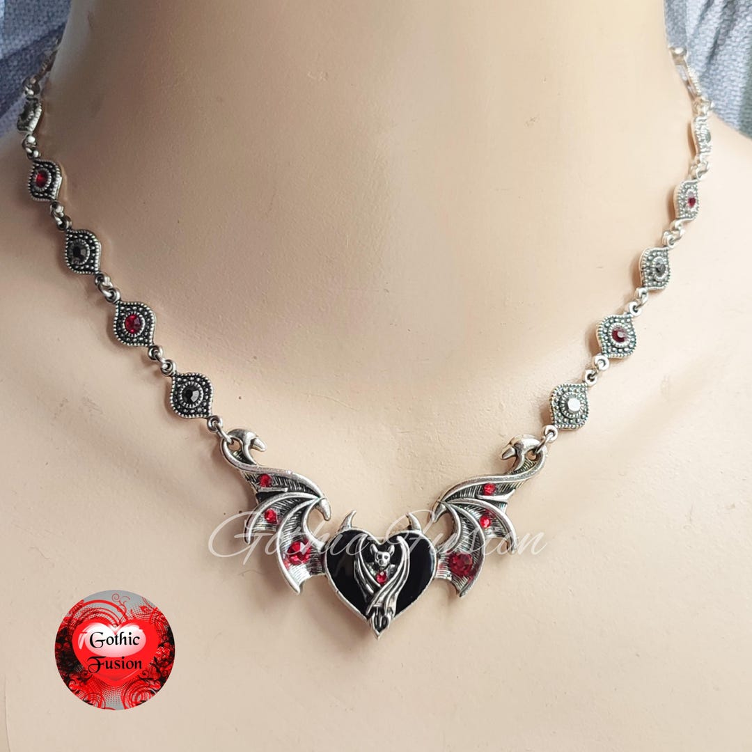 Victorian Gothic Bat Wing Choker Necklace: Black Heart Rhinestone ...