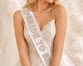 Bride to Be Sash,Custom Sparkling Bridal Sash,Bridal Shower Gifts,Bachelorette Party Sash,Wedding Party Gifts,Party Favors,Bridesmaid Gifts