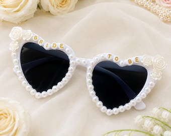 Custom Rainbow Pearl Bridal Sunglasses, Bride to Be Crystal Glasses, Hen Do Party, Bridesmaid Heart Shaped Glasses for Wedding, Wedding Gift
