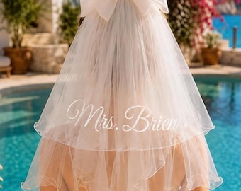 Custom Wedding Future Mrs Veil Personalized Bachelorette Veil ,Custom bow veil,Beach Pool Party Bride Gift ,Wedding Shower Gift For Her
