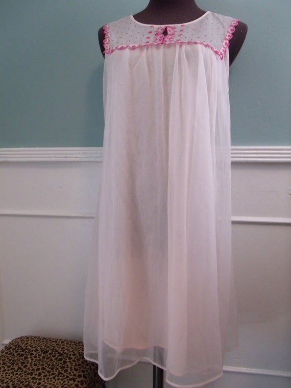 60's Pale Pink Nightgown. Babydoll Nightie. Valle… - image 5