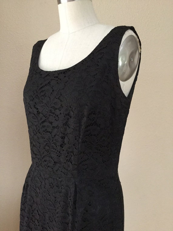50's  black lace wiggle dress. 50's cocktail dres… - image 5