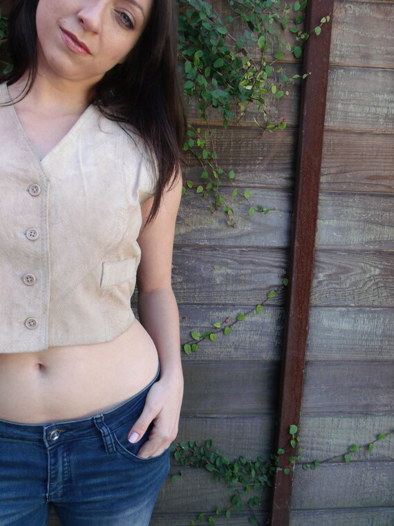 70's Cream Suede Vest. Cropped Leather Suede - image 5