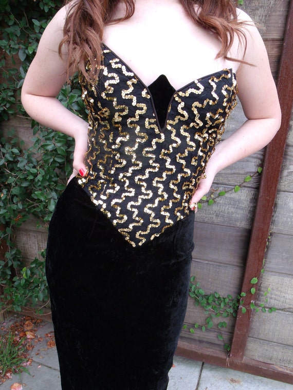 Vintage Black Velvet Gunne Sax Dress. Formal Gold… - image 2