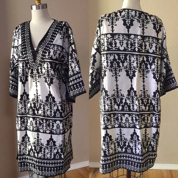 Vintage Kaftan, Boho Day Dress, Black and White Tu