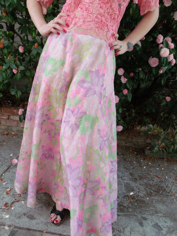 Vintage 50's 60's Maxi Skirt. Floral Spring Full L