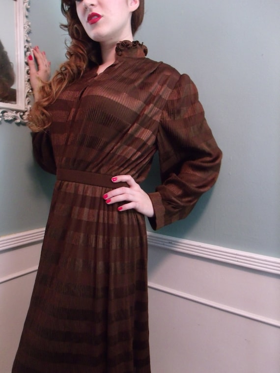 Retro clothes yivette hotsell