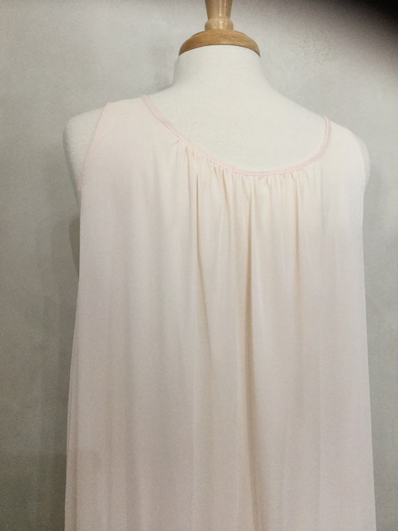 Vintage Pale Pink Nightie. Nightgown. 60’s babydo… - image 7