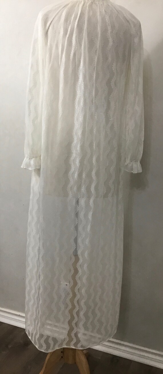 Vintage 60’s  White Sheer Robe.  Pin Up Lingerie S - image 3