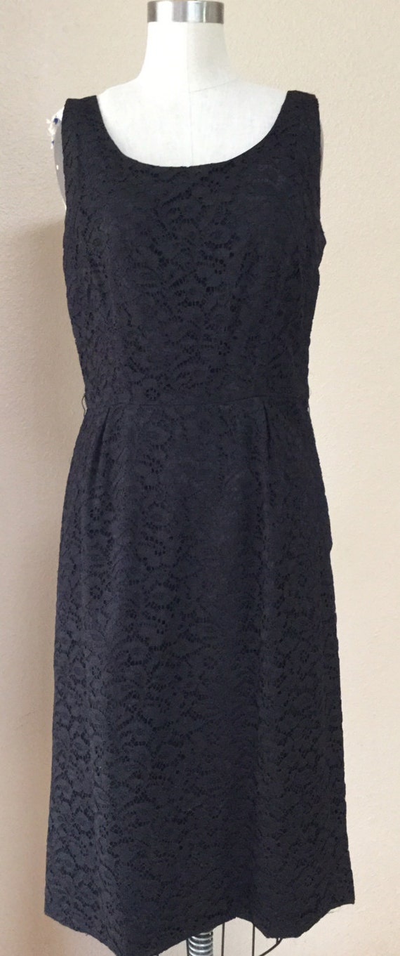 50's  black lace wiggle dress. 50's cocktail dres… - image 2