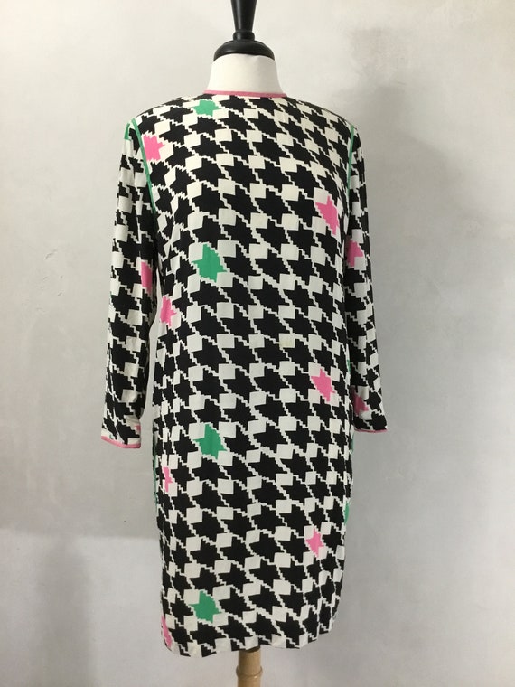 Vintage 80’s Silk Houndstooth Shift Dress - image 9