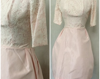 Vintage 60’s pale Pink Lace Party Dress. Prom. Junior Girls Dress