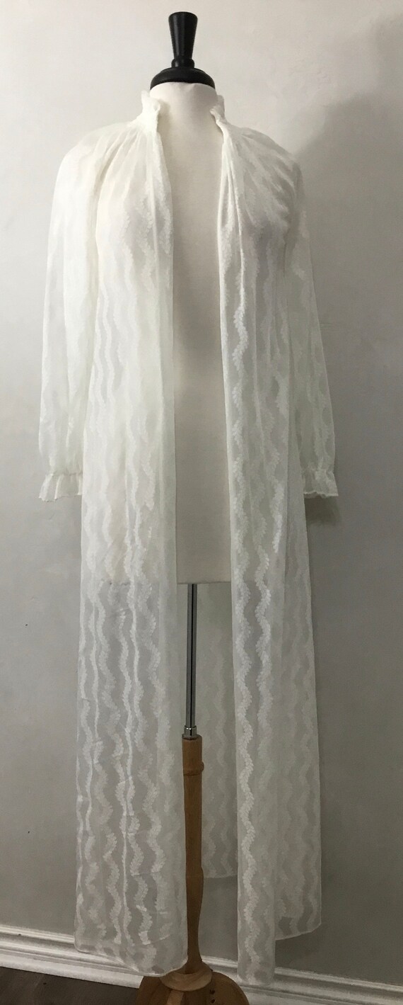 Vintage 60’s  White Sheer Robe.  Pin Up Lingerie S - image 8