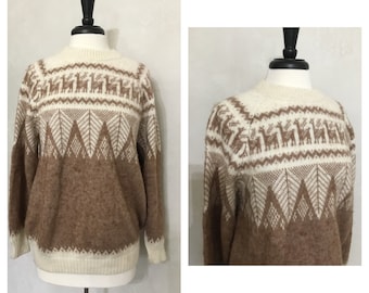 Beige and Cream Lama Sweater. Pullover 80’s Fall Sweater