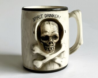 Vintage 50’s / 1960’s nodder skull mug nodding novelty spirit drinker ceramic retro mcm collectible glass decor cup