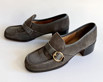 60’s / 70’s grey suede leather Hush Puppies square toed heeled loafers / slip on shoes Size 8 women’s gray heels high heel