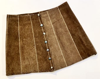 Vintage 1960’s brown suede leather mini skirt hippie paneled tan boho snap front snaps retro hippie style