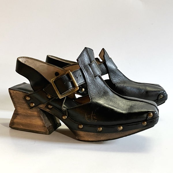 Vintage John Fluevog black leather and wood platform heels retro square toe designer t strap platforms fluevogs size 7 wooden high heel