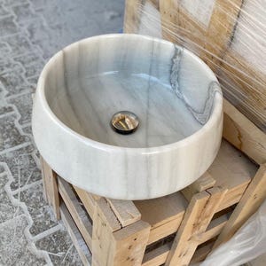 Hand Carved Carrara Marble Sink: Round Countertop Basin